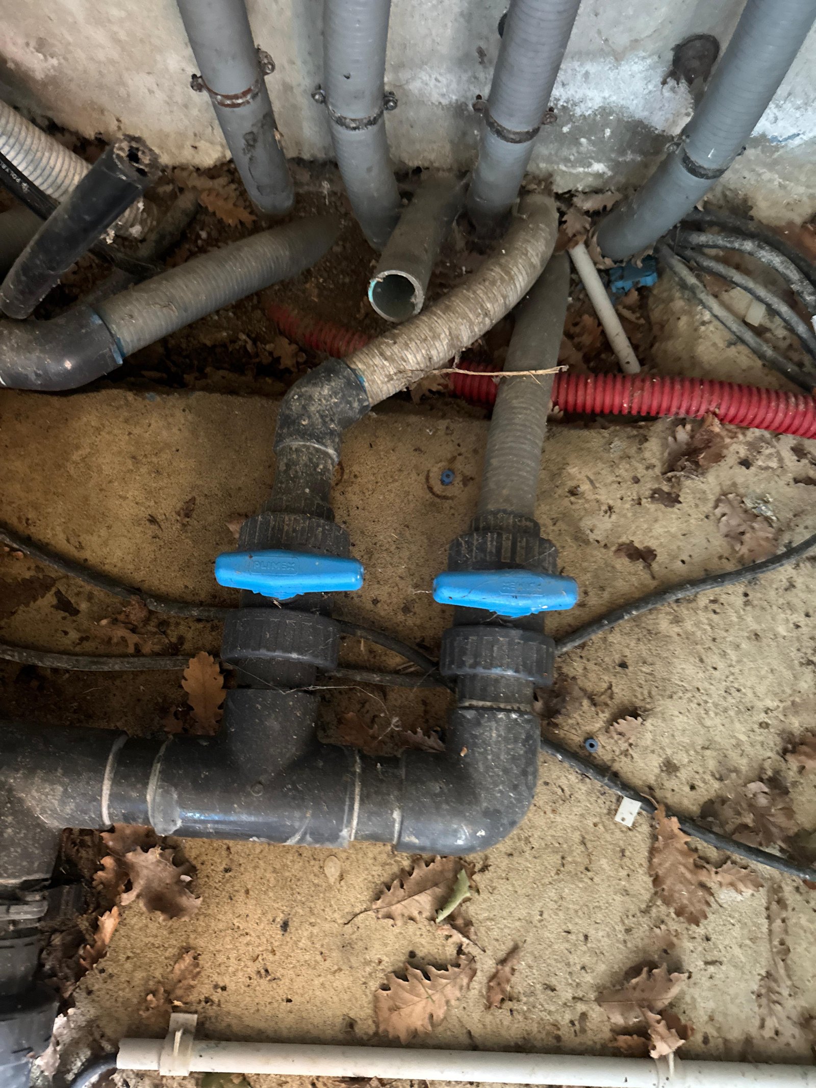 Réseau de canalisations PVC avec vannes — diagnostic GL Innov